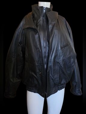 Pelle Cuir Men's Oversized Size Medium Genuine Leather Jacket